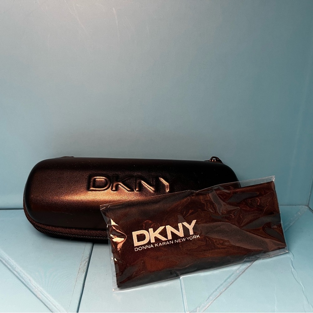 DKNY (Donna Karan New York) Black Glasses Case with zipper and sealed cloth